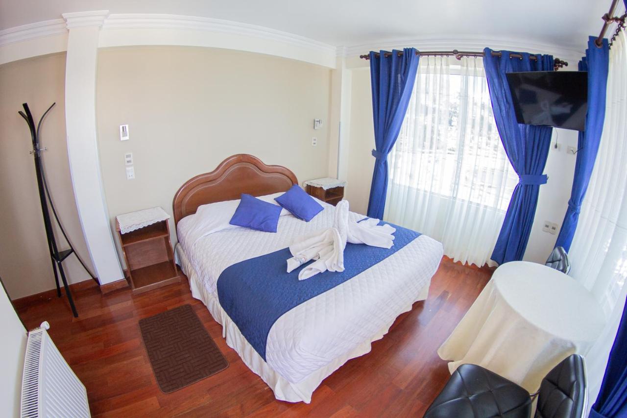 Hotel Lago Azul Copacabana  Room photo